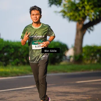 Runner Photo 6021807