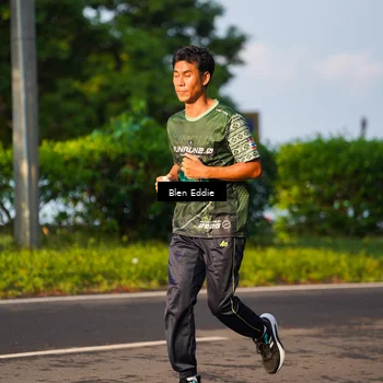 Runner Photo 6021824