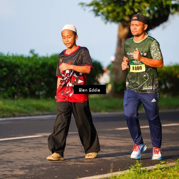 Runner Photo 6021903