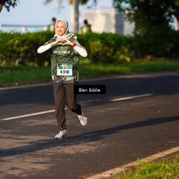Runner Photo 6021994