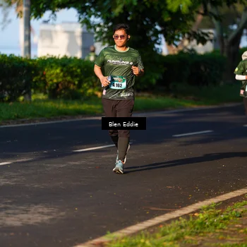 Runner Photo 6022009