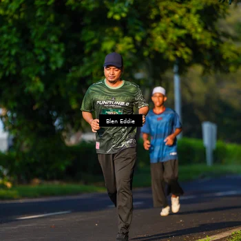 Runner Photo 6022021