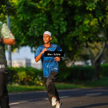 Runner Photo 6022026