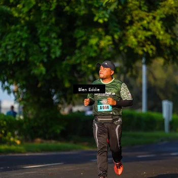 Runner Photo 6022040