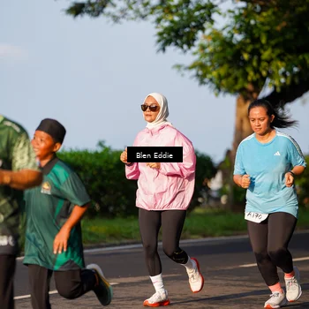 Runner Photo 6022056