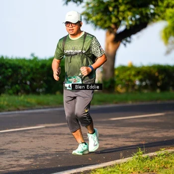 Runner Photo 6022104
