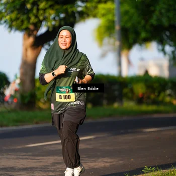 Runner Photo 6022105