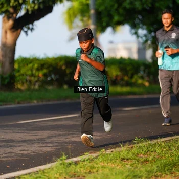 Runner Photo 6022110