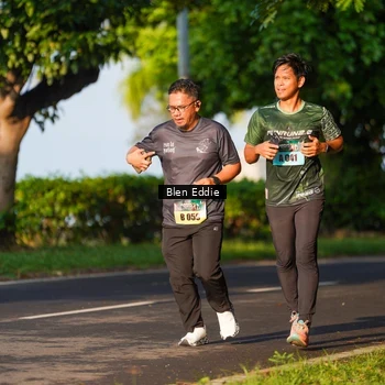 Runner Photo 6022119