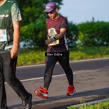 Runner Photo 6022286