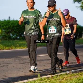 Runner Photo 6022302