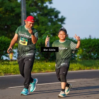 Runner Photo 6022312