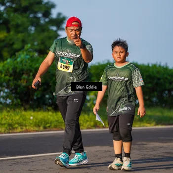Runner Photo 6022316