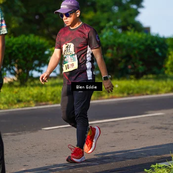 Runner Photo 6022318