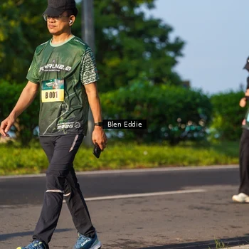 Runner Photo 6022338
