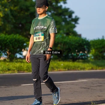 Runner Photo 6022341