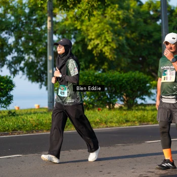 Runner Photo 6022344