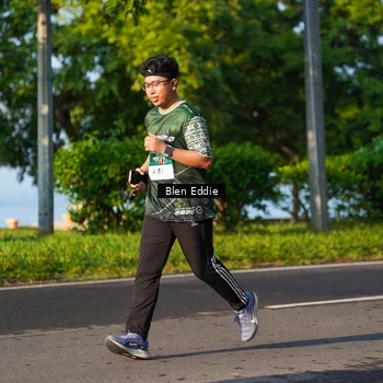 Runner Photo 6022345