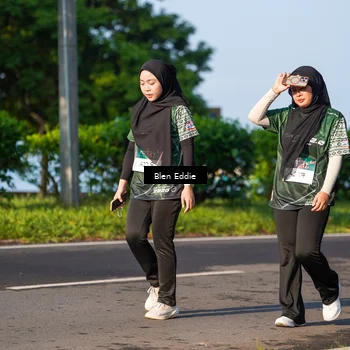 Runner Photo 6022359