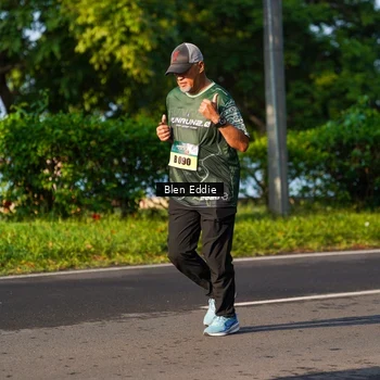 Runner Photo 6022384