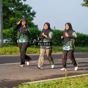 Runner Photo 6022412