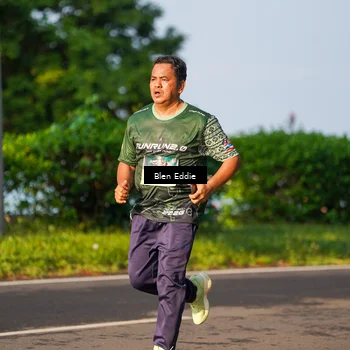 Runner Photo 6022437