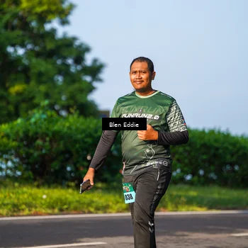 Runner Photo 6022460