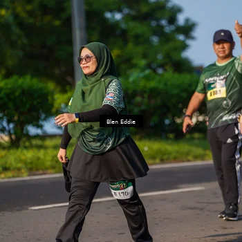 Runner Photo 6022692