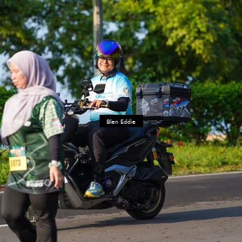 Runner Photo 6022823