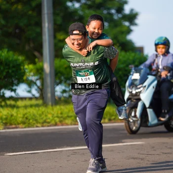 Runner Photo 6022837