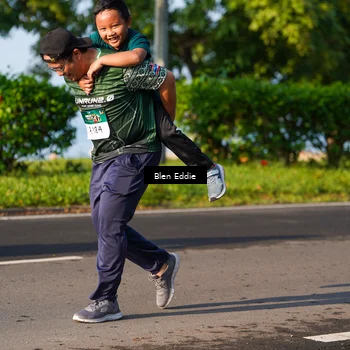 Runner Photo 6022845