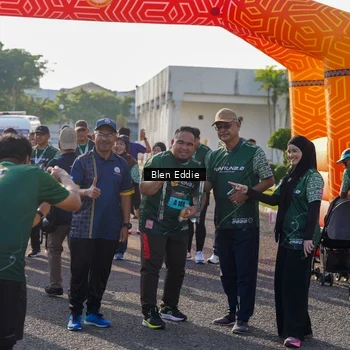Runner Photo 6022952