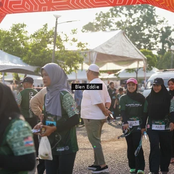 Runner Photo 6022974
