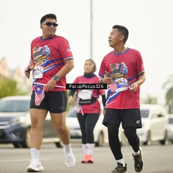 Runner Photo 6023018