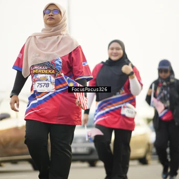 Runner Photo 6023024