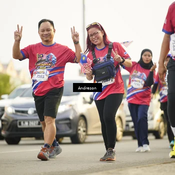 Runner Photo 6023044