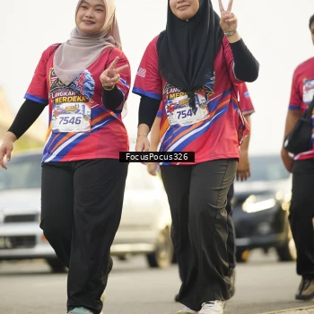 Runner Photo 6023068