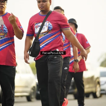 Runner Photo 6023069
