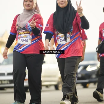 Runner Photo 6023070