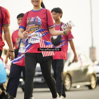 Runner Photo 6023079