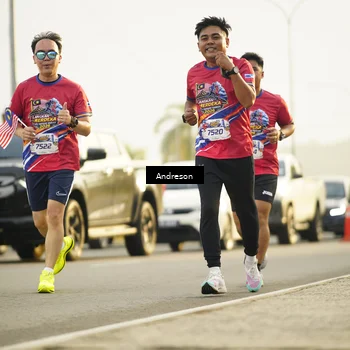Runner Photo 6023114