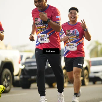 Runner Photo 6023115