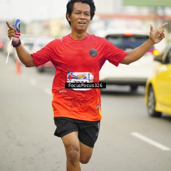 Runner Photo 6023140