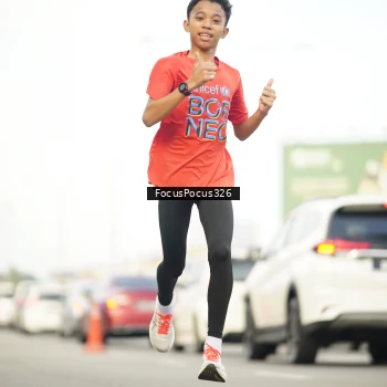 Runner Photo 6023143