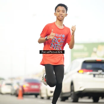 Runner Photo 6023149