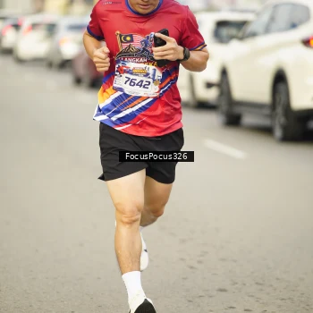 Runner Photo 6023150