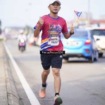 Runner Photo 6023177