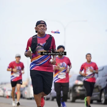 Runner Photo 6023281
