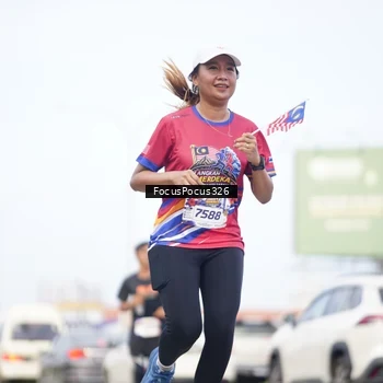 Runner Photo 6023307