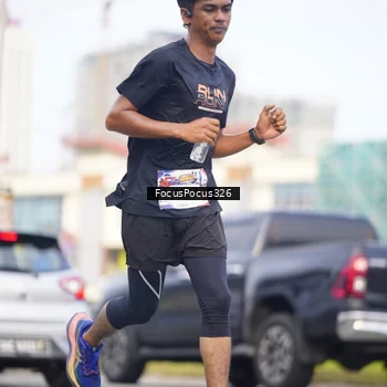 Runner Photo 6023317